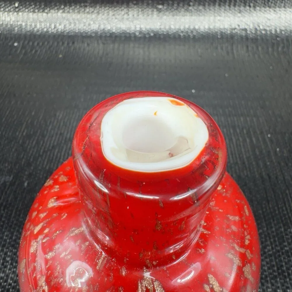 Pier 1 Chunky Heavy Art Glass Bud Vase Round Bottom Red With‎ Flecks Glass Vase